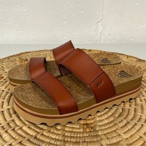 Reef Cushion Vista Hi Slide Sandals